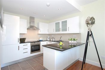Baggotrath House Apartments, Newbridge Ave, Dublin 4 Zewnętrze zdjęcie